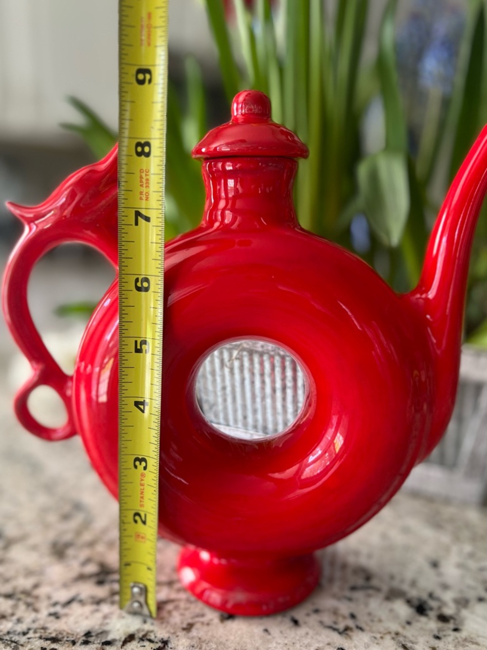 Vintage Red Ceramic Donut Art Deco Teapot Handmade Signed LM 2000 Hull - Picture 9 of 10